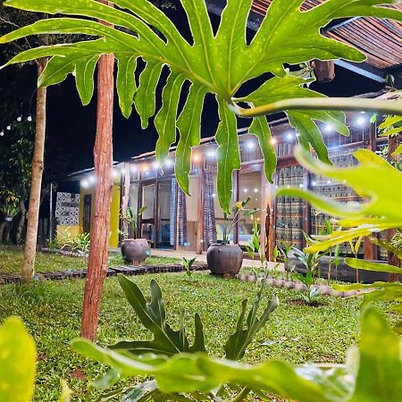 Nhà của Nếp Plei Brel Exterior foto
